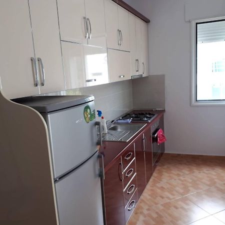 Residence Giulia Вльора Екстер'єр фото