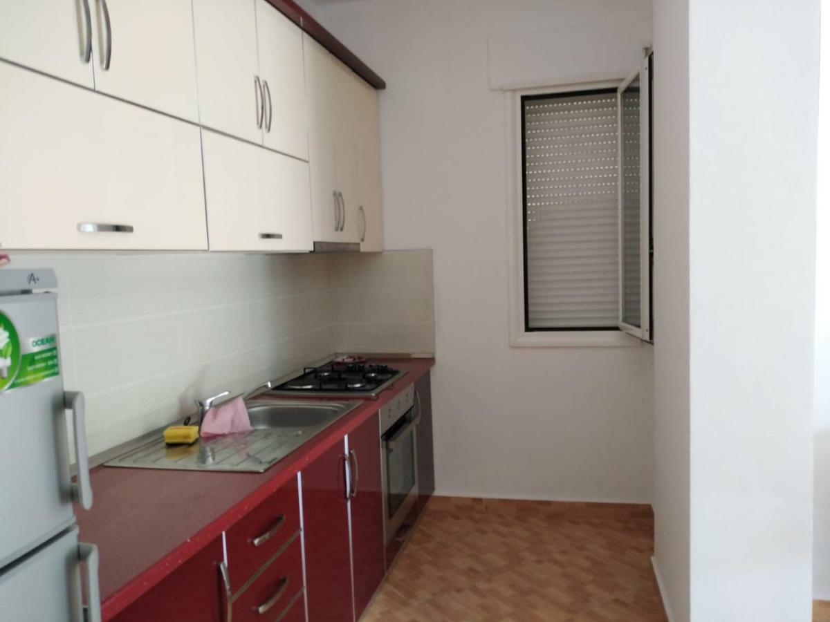 Residence Giulia Вльора Екстер'єр фото